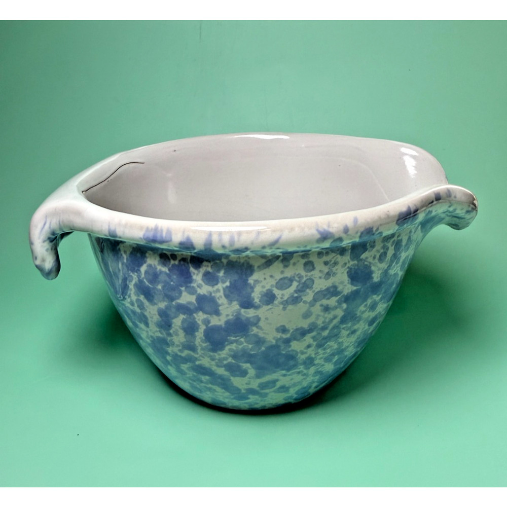 Bennington Potters Mixing Batter Bowl 1880 Pour Spout VT Morning Glory Blue READ